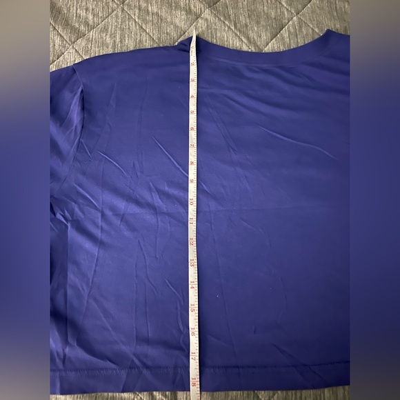 Ladies The Nike Tee Loose Fit Cropped T-Shirt - Picture 7 of 10